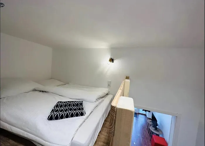 Cityflair Rummelsburg 아파트 *